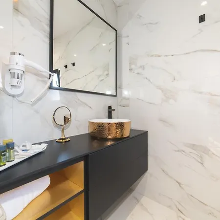 Luxury Favela With Heated Pool Vila