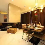Luxury Favela - Modern Design - Heated Pool - Stunning Sea View Villa *
