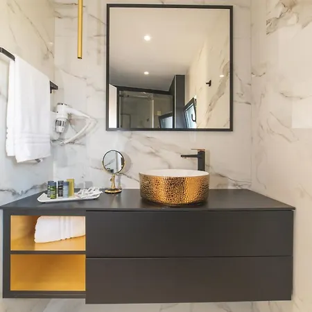 Luxury Favela With Heated Pool Trogir