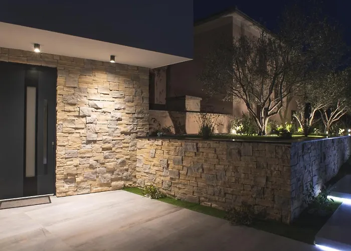 Luxury Villa Favela - Modern Design - Heated Pool - Stunning Sea View * Trogir