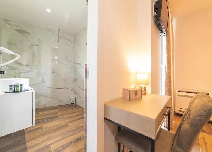 Luxury Villa Favela - Modern Design - Heated Pool - Stunning Sea View Willa